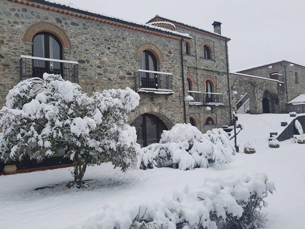 Hotel Ristorante Mulino Iannarelli San Severino Lucano Extérieur photo